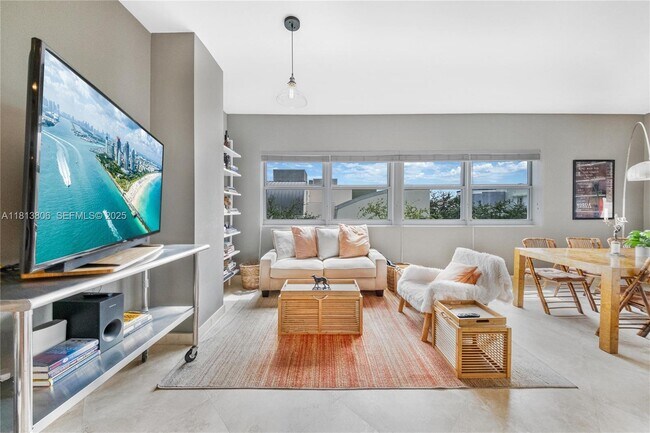 Foto del edificio - 6103 Aqua Ave