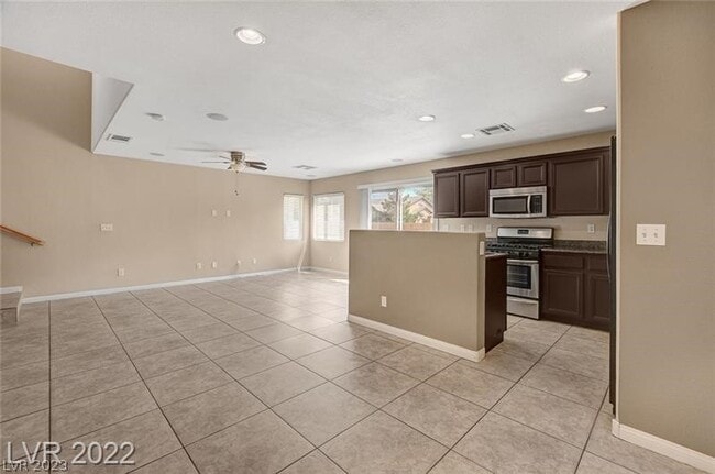Building Photo - 9543 Havasu Canyon Ave