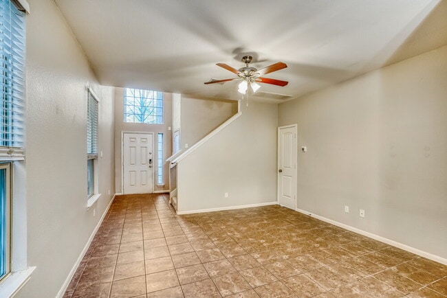 Building Photo - 17115 Amarose Dr
