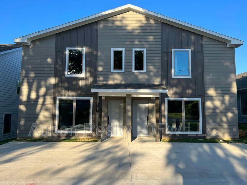 Foto principal - 2526 S Fannin Ave