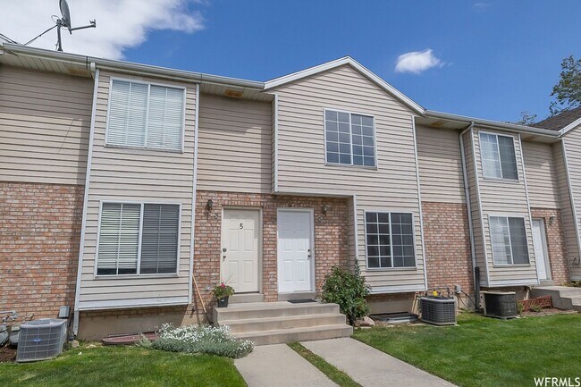 Foto del edificio - Updated 3 Bed Condo in Central American Fork!