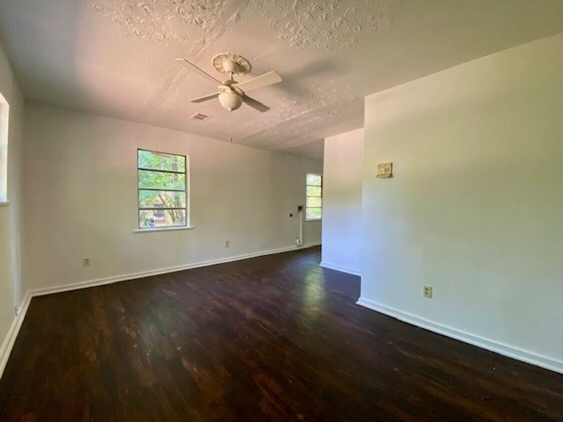 2 Bedroom /1 Bath- HIGHLAND ,STONER HILL ... - 2 Bedroom /1  Bath- HIGHLAND ,STONER HILL ...