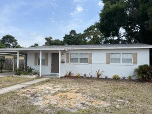 Primary Photo - 2402 Sarno Rd