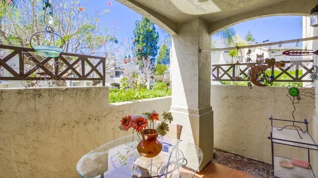 Foto del edificio - 2031 Lakeridge Cir