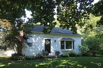 Building Photo - 275 Woodland Dr