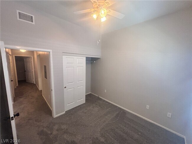 Foto del edificio - 9303 Gilcrease Ave