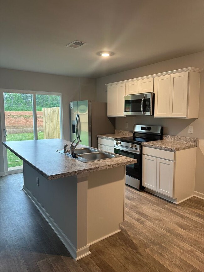 Foto del edificio - New Townhome in Lincoln