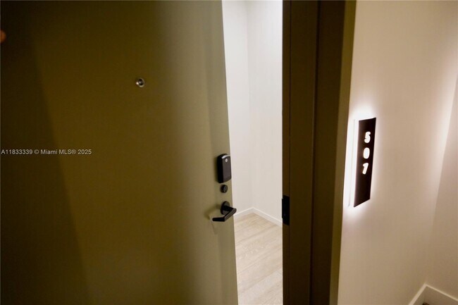 Foto del edificio - 7920 NE 2nd Ave