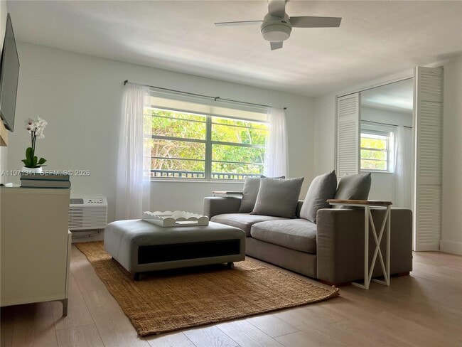 Foto del edificio - 195 Sunrise Dr