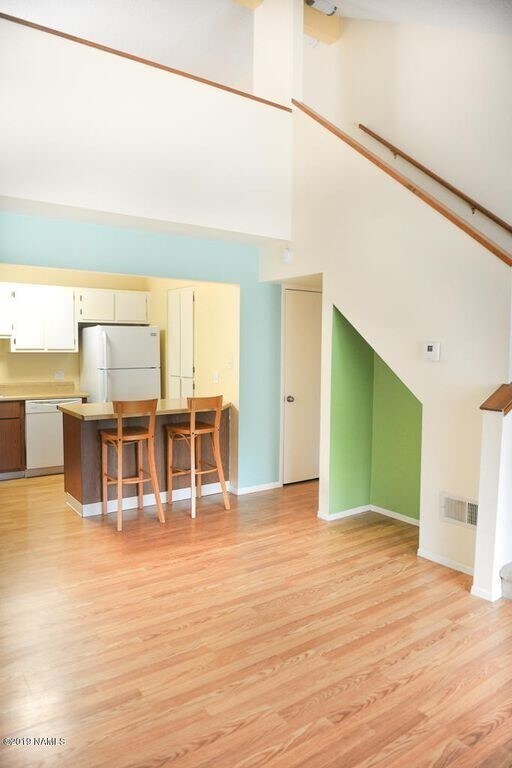 Foto del edificio - WON'T LAST, NEXT TO NAU: 2 Bed/2 Bath Cond...