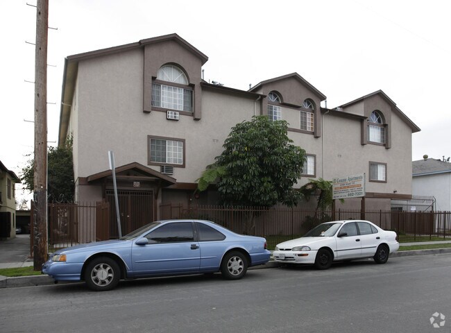 Foto del edificio - El Corazon Apartments