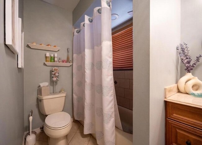 Building Photo - 12670 White Coral Dr