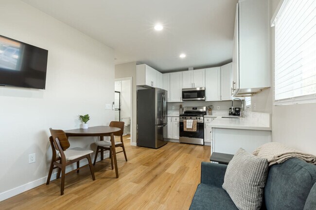 Foto del edificio - 8781 Blue Boy Ln