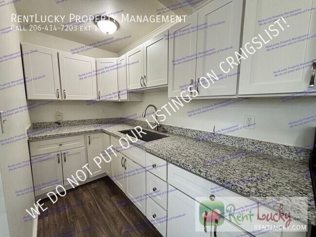 Foto del edificio - 6002 S Oakes St