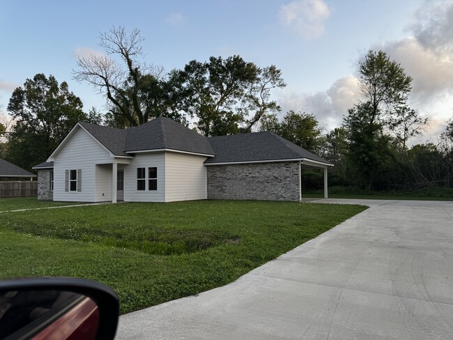 Foto del edificio - 1025 Timber Trails Rd