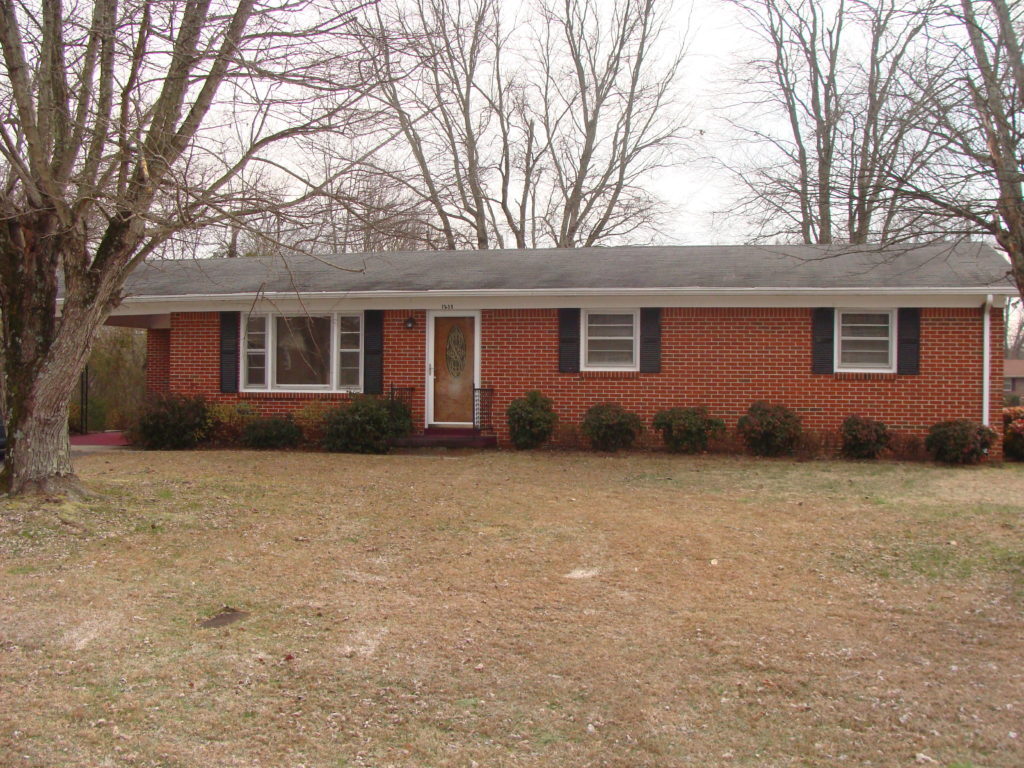 Foto principal - 1238 Springdale Dr