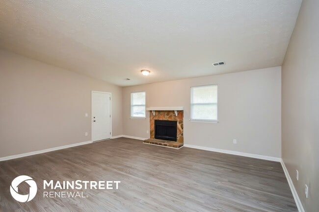 Building Photo - 5586 Mallard Trail