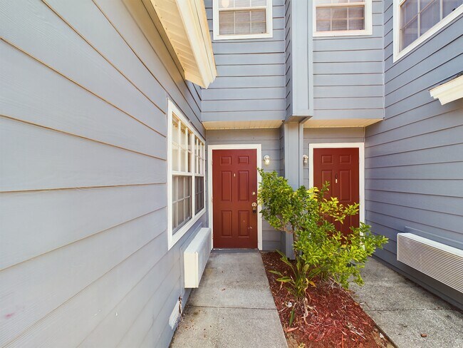 Building Photo - 861 Orchid Dr