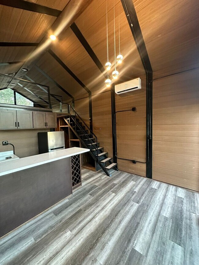 Foto del edificio - 3710 Pheasant St