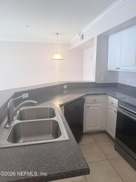 Foto del edificio - 425 Timberwalk Ct