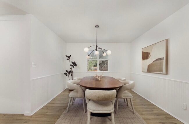 Foto del edificio - 6909 Harvest Rd