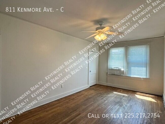 Foto del edificio - 811 Kenmore Ave
