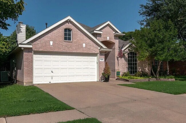 Building Photo - 7005 Warm Springs Trail
