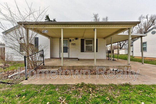 Foto del edificio - 4014 SE 12th St
