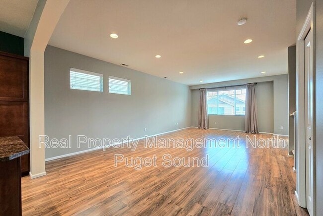 Foto del edificio - 1216 92nd Ave NE