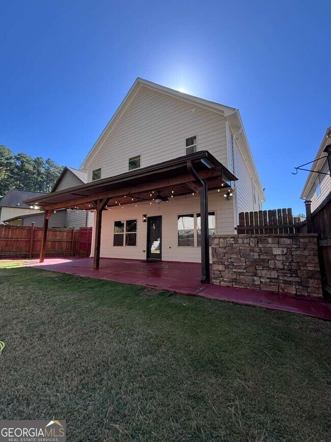 Foto del edificio - 816 Grenier Terrace NE