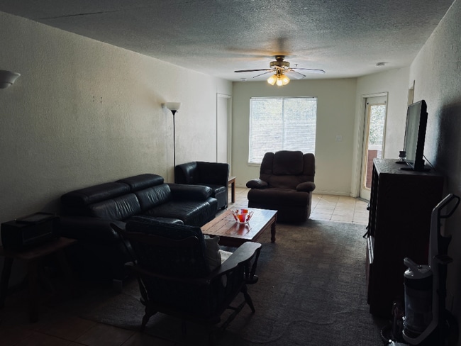 Photo - 521 Southwest Pkwy Apartment