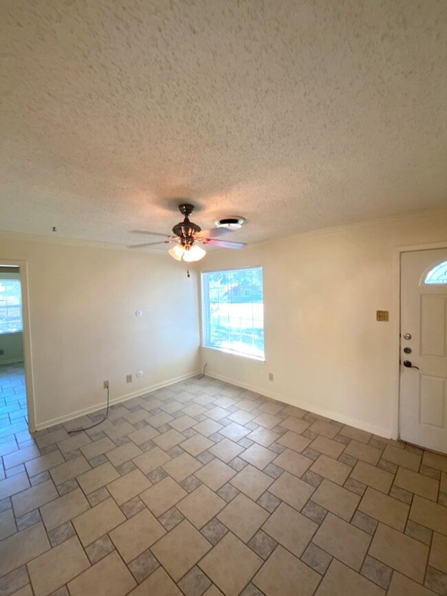 Foto del edificio - 3bd/1ba in Killeen Tx