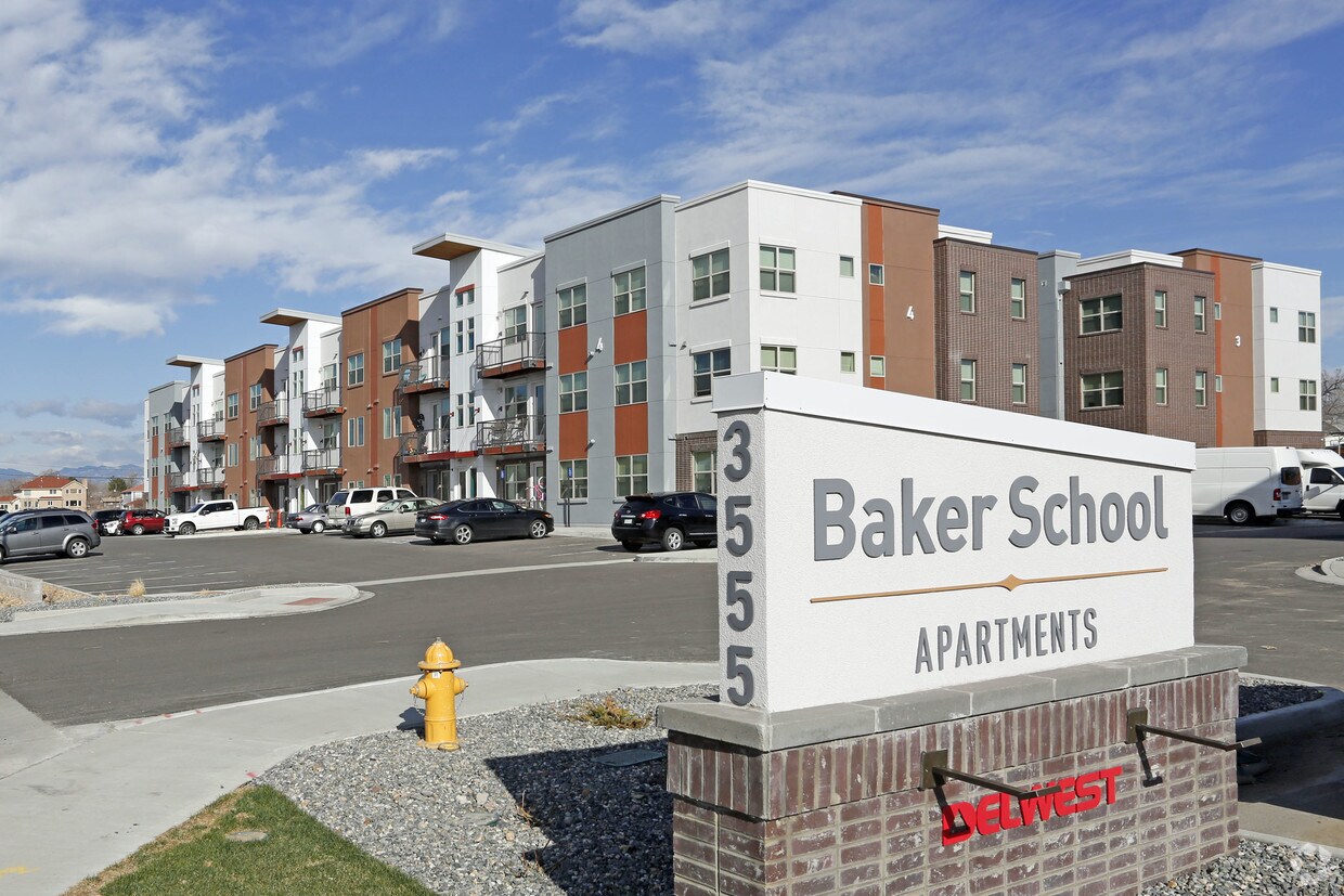Foto principal - Baker School Apartments