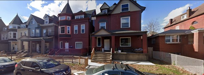 Building Photo - 244 S Saint Clair St