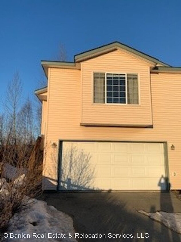Primary Photo - 2 br, 2 bath House - 6133 Spruce Meadows Loop
