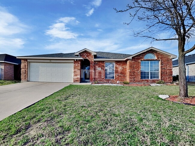 Building Photo - 2017 Lake Pointe Dr