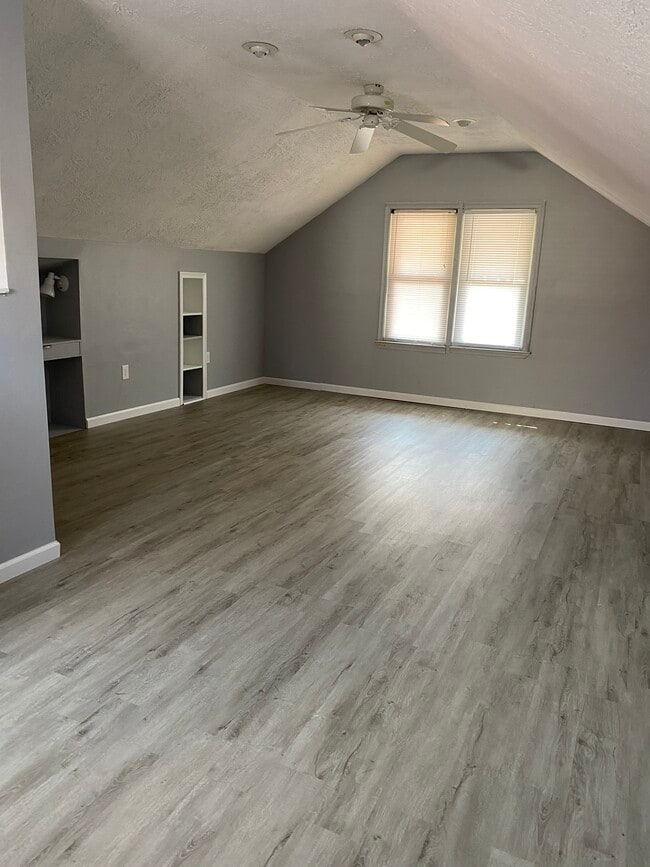 Foto del edificio - 11448 Columbia