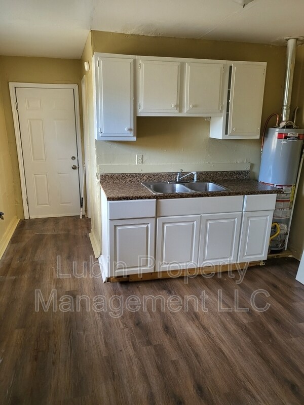 Foto del edificio - 1484 Oaklawn St