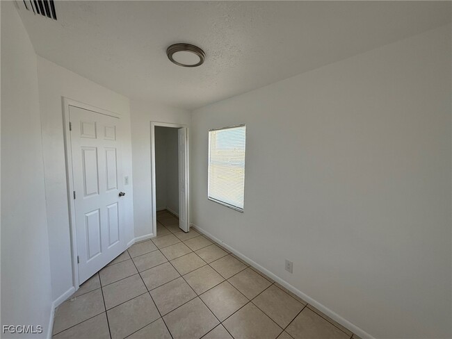 Building Photo - 11431 Char Ann Dr