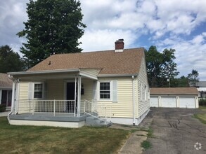Building Photo - 117 N Harbison Ave