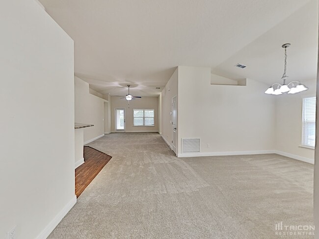Building Photo - 2209 Bexley Dr
