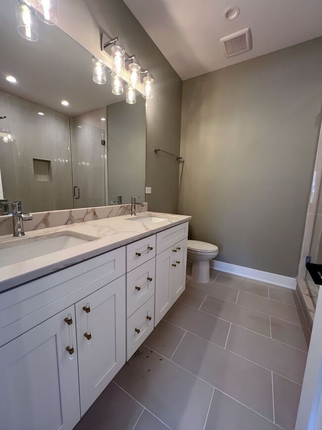 Foto del edificio - 4231 S Champlain Ave