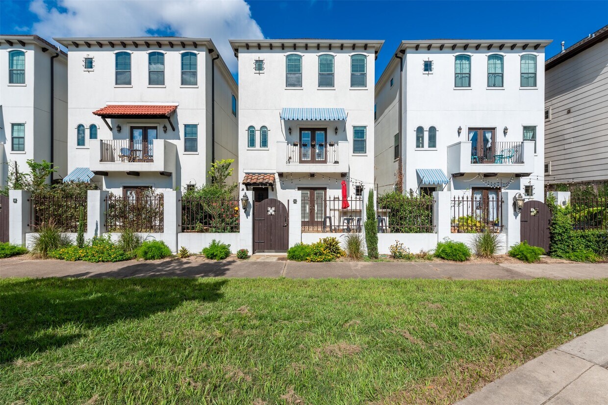 Foto principal - 905 W 22nd St