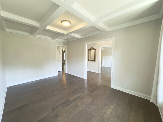 Foto del edificio - A Craftsman Home That Checks Every Box — S...