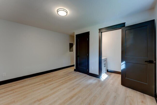 Foto del edificio - 2436 Belvedere Ave