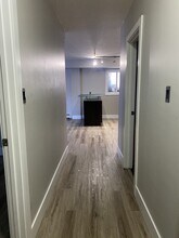 Building Photo - 1053-1010 10 St SW