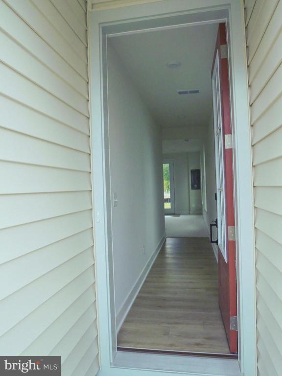Building Photo - 120 Galaxy Pl
