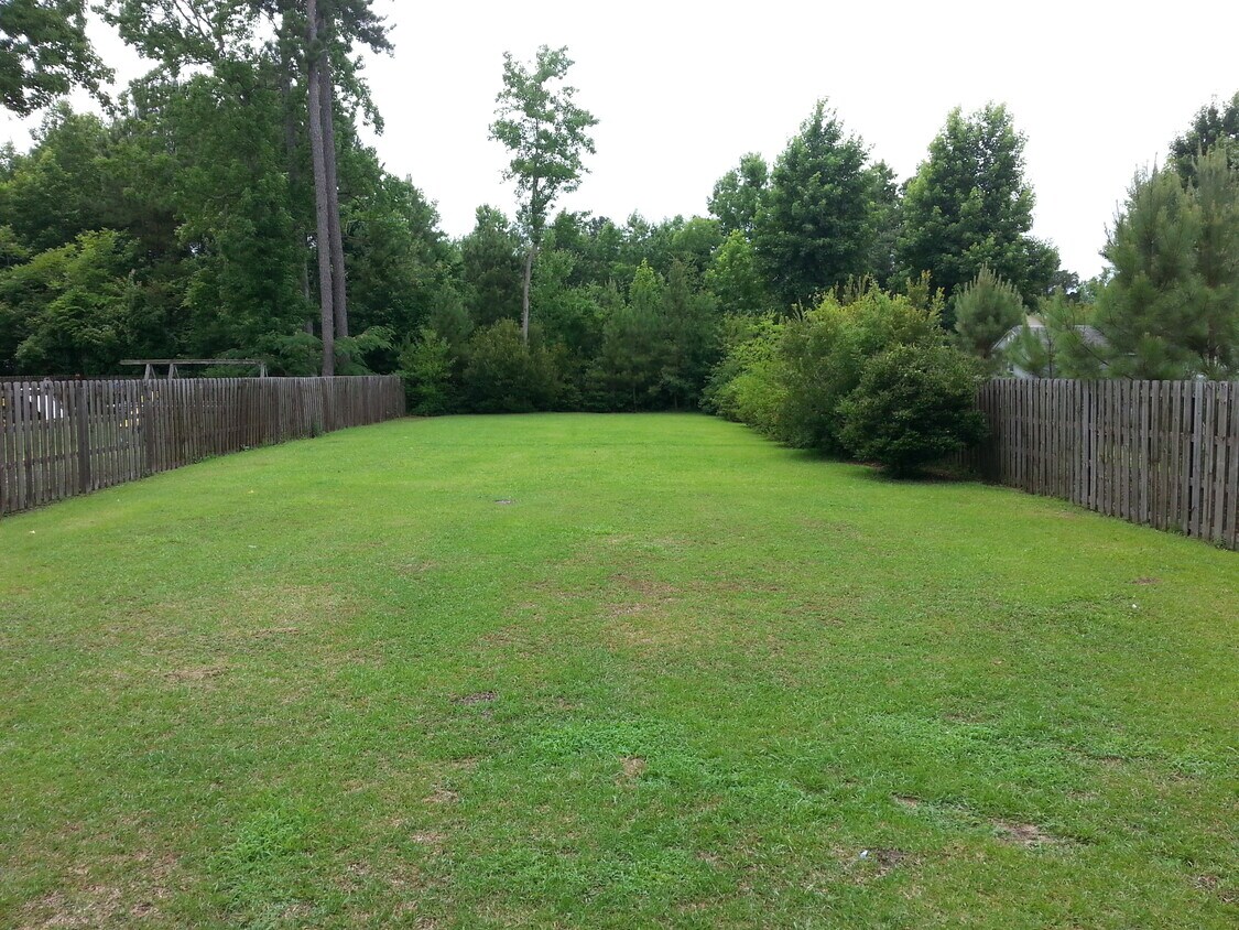 Foto principal - 303 W Ashe St