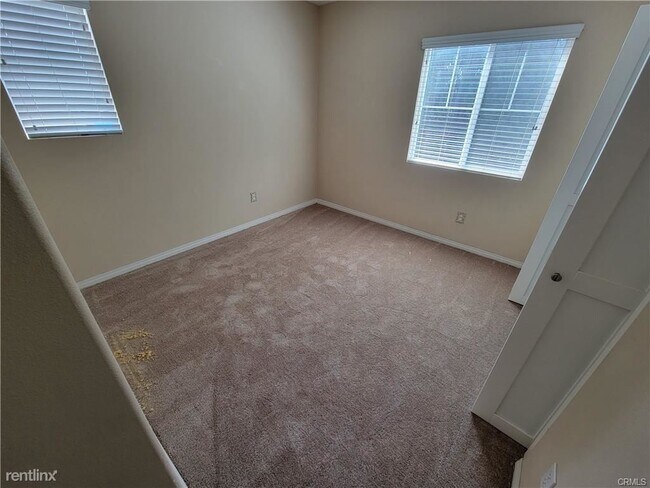 Building Photo - 3 br, 3 bath House - 912 Pomelo Way