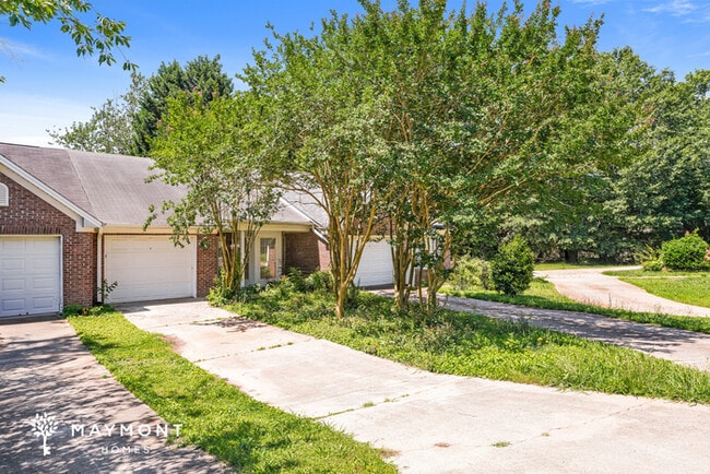 Building Photo - 2139 Meadowview Ct SE
